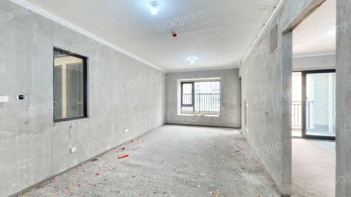 湖滨四里三区二手房实景图