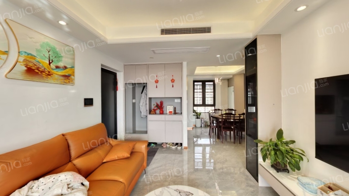 福晟钱隆府二手房实景图