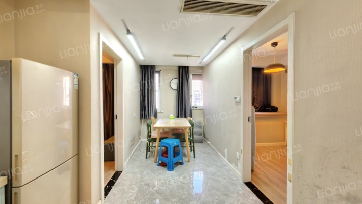 中天生活广场二手房实景图