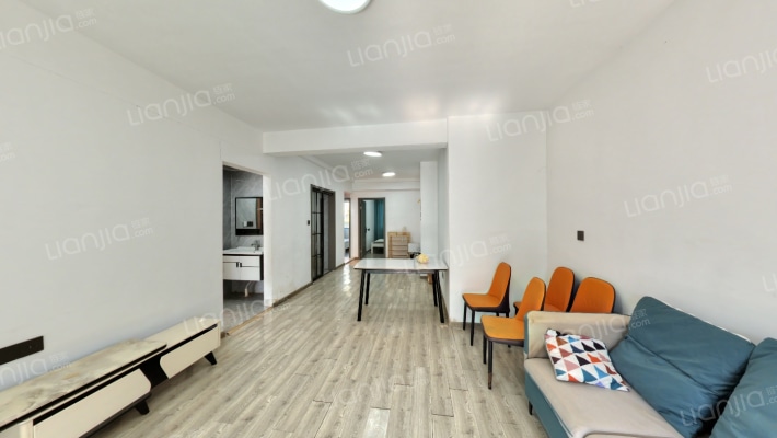 绿创珀悦湾二手房实景图