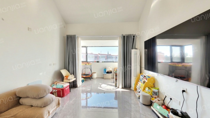 云趣园一区二手房实景图