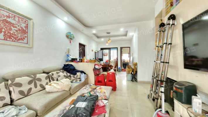 桦润馨居A区二手房实景图