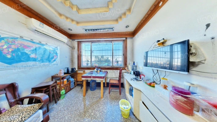 目澜新村二手房实景图