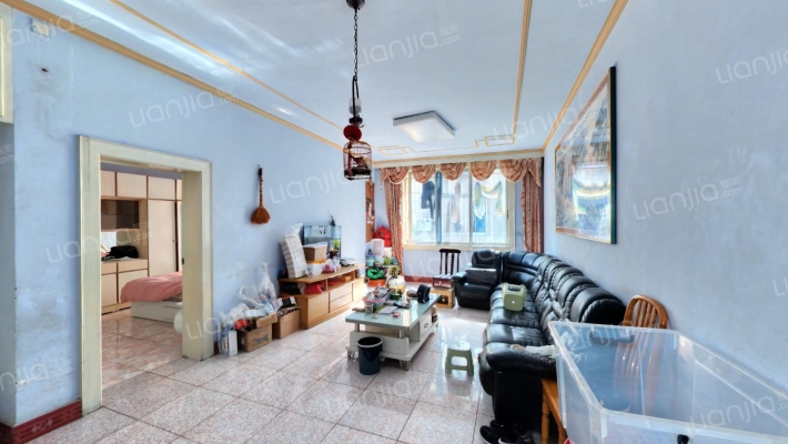 东街三巷68号二手房实景图