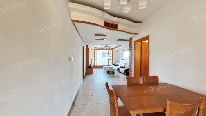 六月花苑二手房实景图