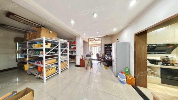 华天新城二手房实景图