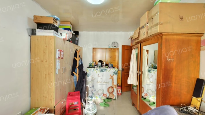 建国街一里二手房实景图