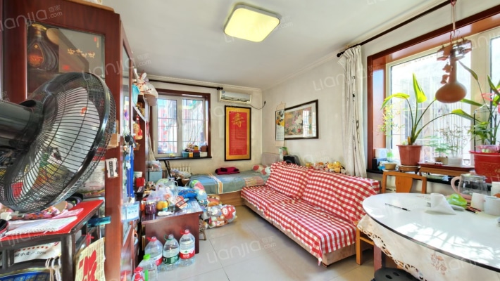 索家坟20号院二手房实景图