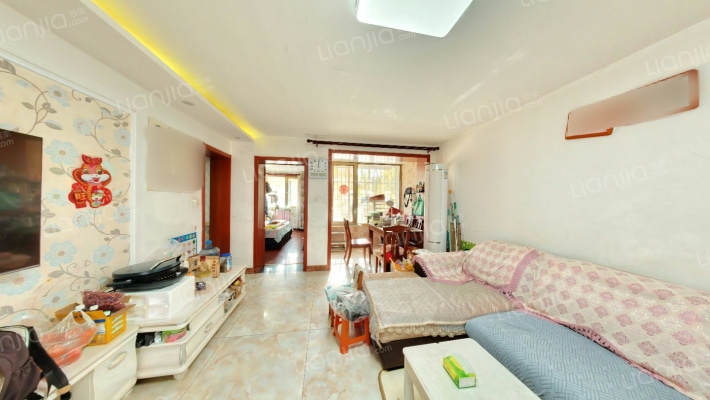 龙锦苑东三区二手房实景图