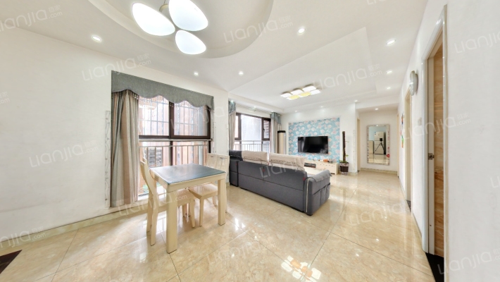 长虹和悦府二手房实景图