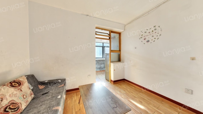 长天路32号社区二手房实景图