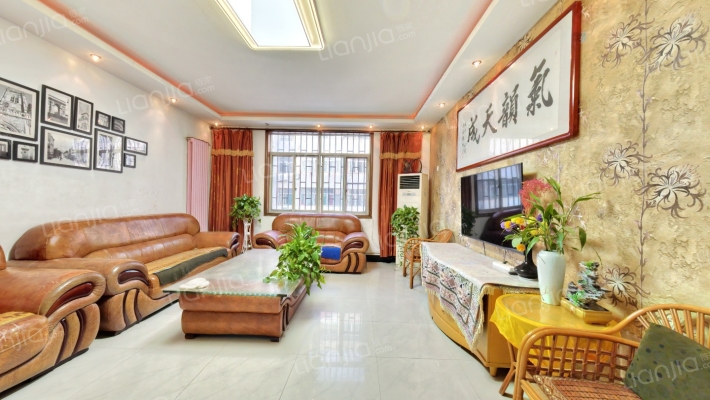 种子管理站小区二手房实景图