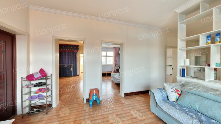 新城区中学家属院二手房实景图