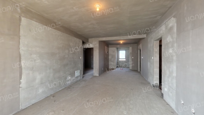 泾渭分明生态半岛二手房实景图