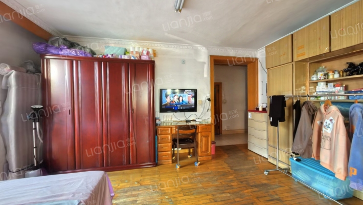 荣泰街二手房实景图