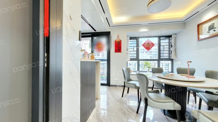 华乐弘城二手房实景图