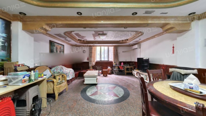 锦龙花苑二手房实景图