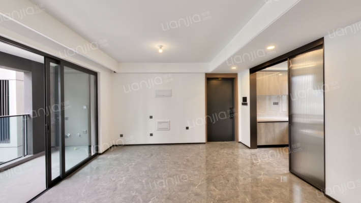 国贸保利和颂锦原二手房实景图