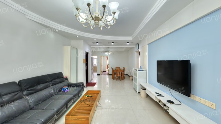 百宜华府二手房实景图