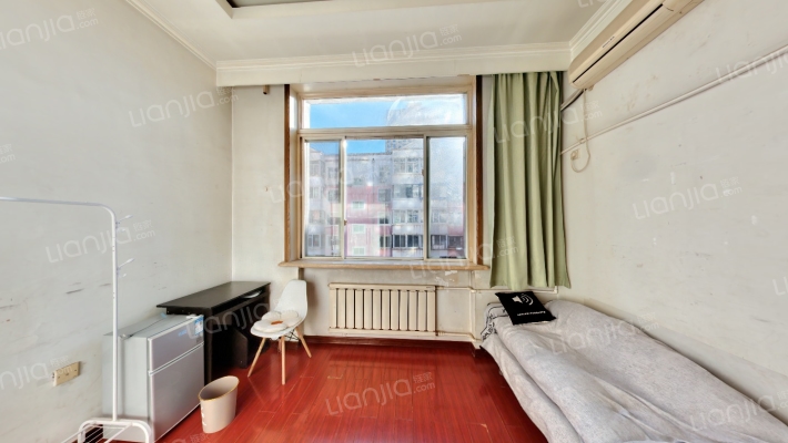 魅力空间公寓二手房实景图