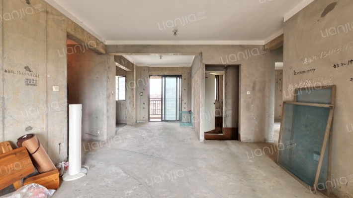 春和景园四期二手房实景图