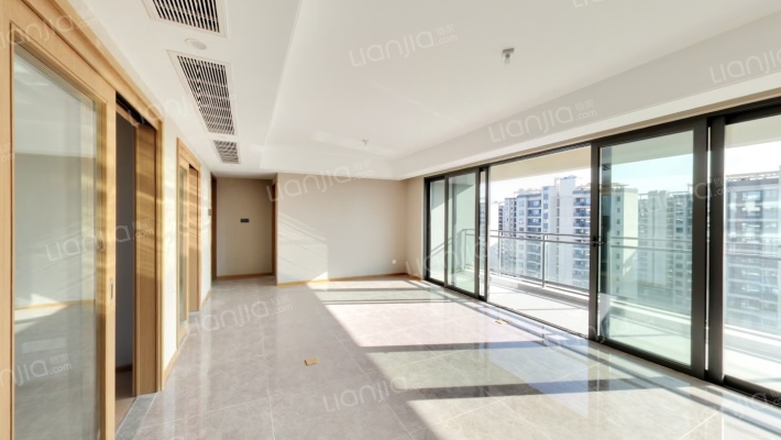 龙光天瀛三期二手房实景图