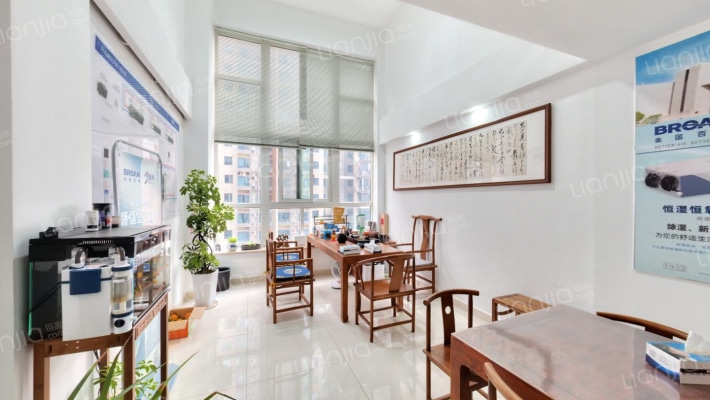 他城时代公寓二手房实景图