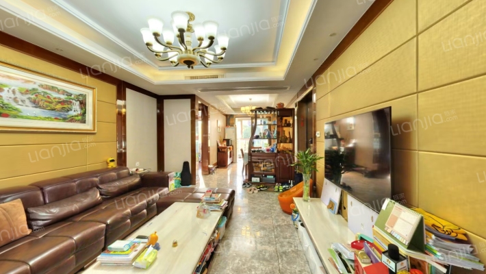 恒大翡翠华庭C区二手房实景图