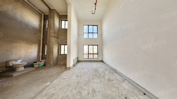 远洋广场二手房实景图