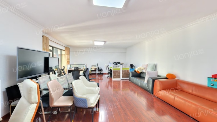 新大厦二手房实景图