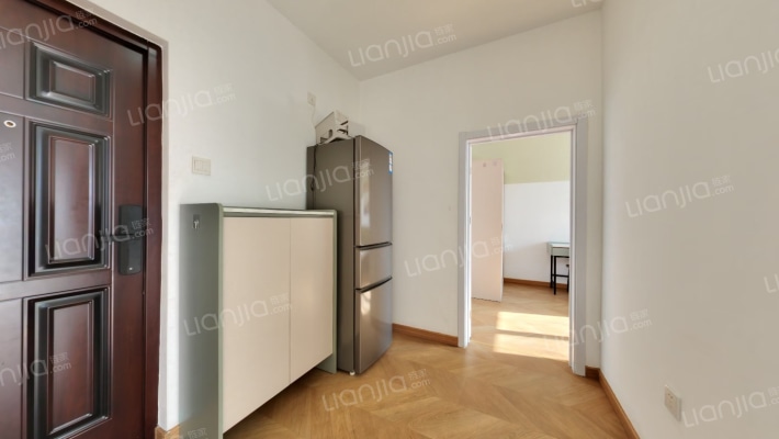 马连道路5号院二手房实景图