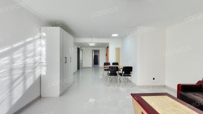 万年花城三期二手房实景图