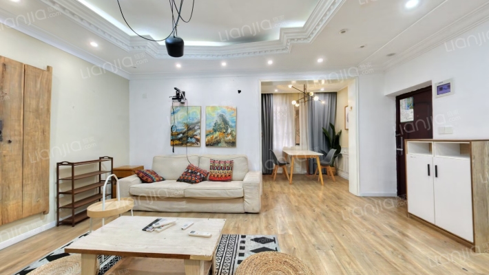 吉祥街23号二手房实景图