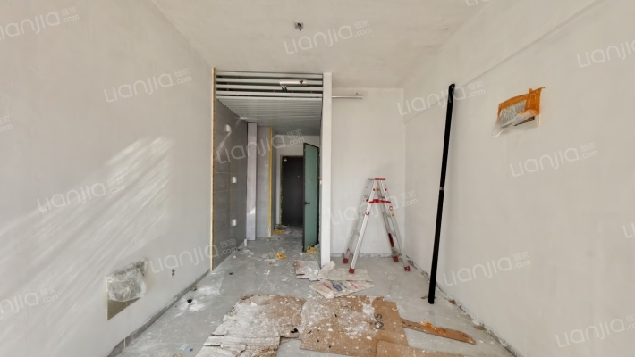 地平甲第时代二手房实景图