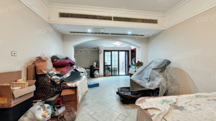 富力丹麦小镇A区二手房实景图