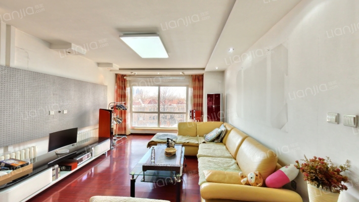 新世界花园湾景华庭二手房实景图