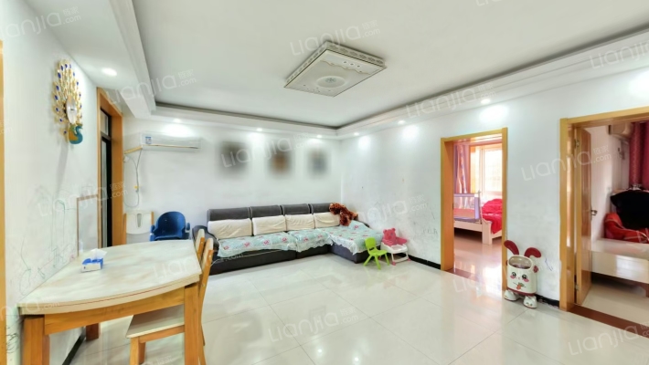 美食城小区二手房实景图