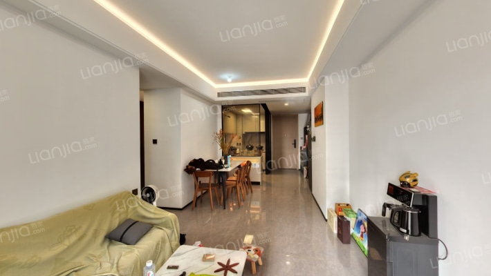 会展湾雍境花园二手房实景图