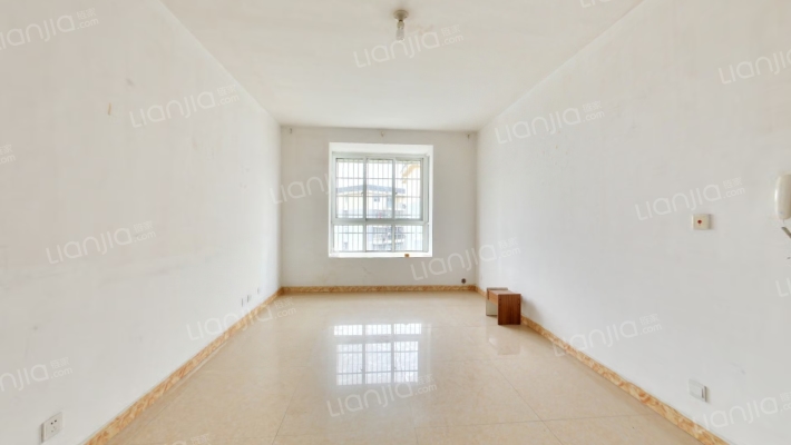 绣川新苑二手房实景图