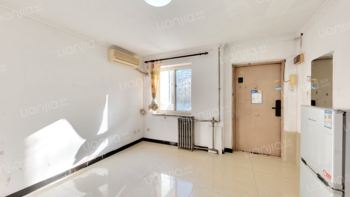 安定路二手房实景图