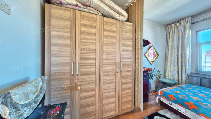 拖拉机厂家属楼二手房实景图