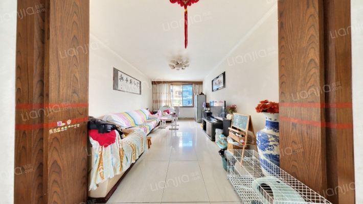 郫筒红瓦一期二手房实景图