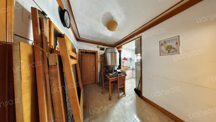 采荷小区青莼邨二手房实景图