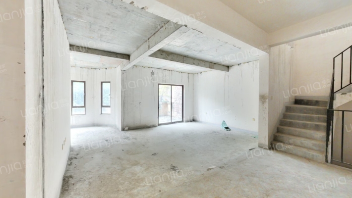 金科廊桥水乡三期二手房实景图