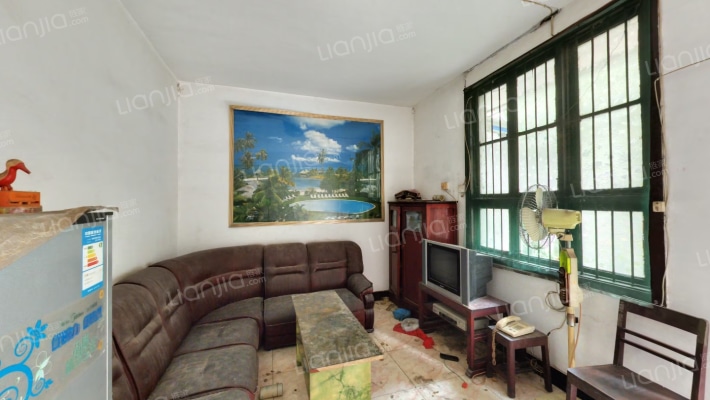 五医院家属院二手房实景图