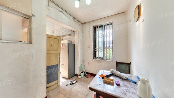 华成苑二手房实景图