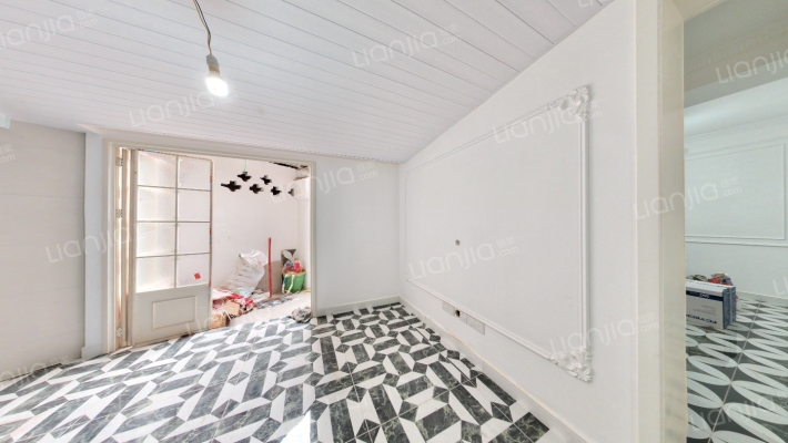 新村河边街5号二手房实景图