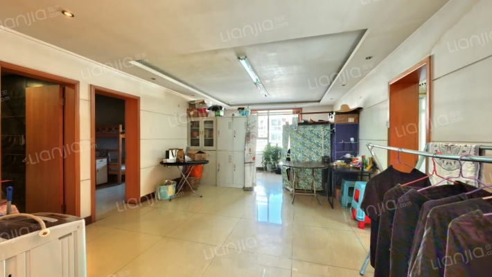 亿朋苑一区二手房实景图