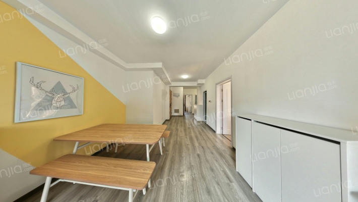 招商都会湾二手房实景图