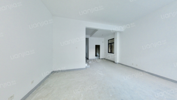 御龙湾花园二区二手房实景图